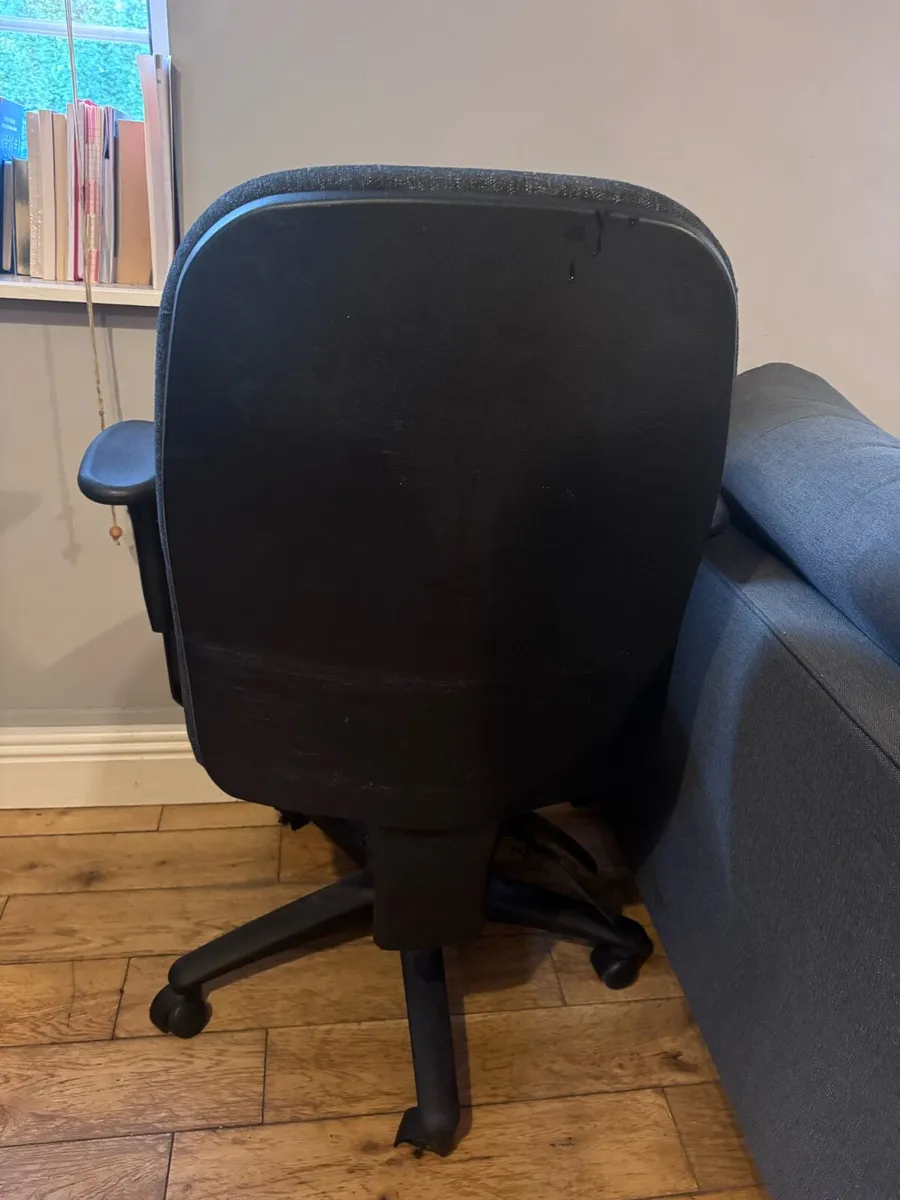 Comfortable Office Chair- Good Condition - Image 4