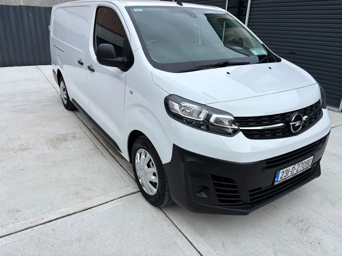 2023 Opel Vivaro 1.5 Diesel LWB - Image 4
