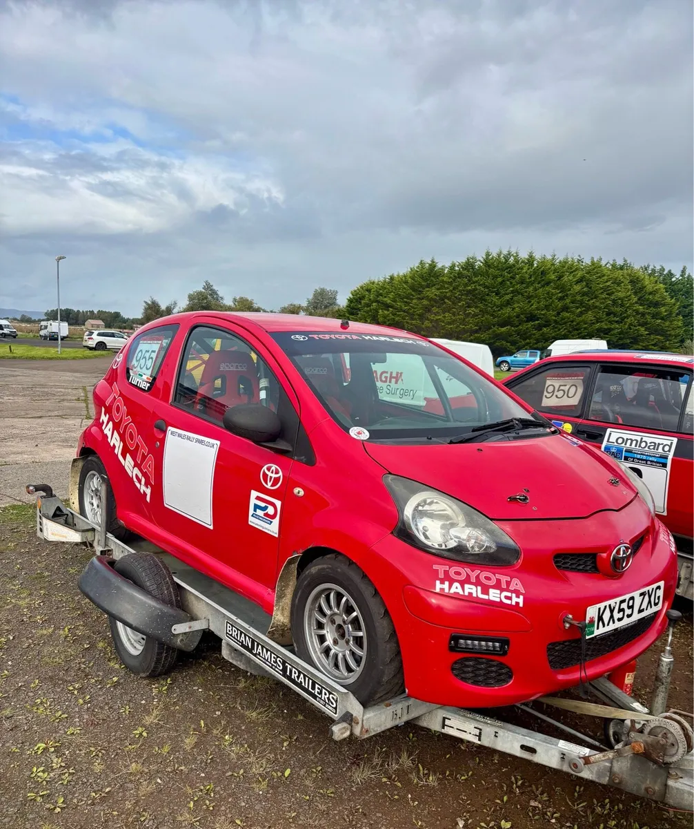 Toyota Aygo rally car - Image 2