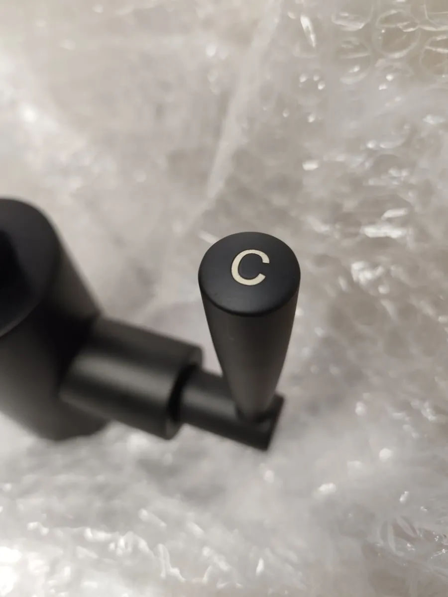 Franke Black tap - Image 2
