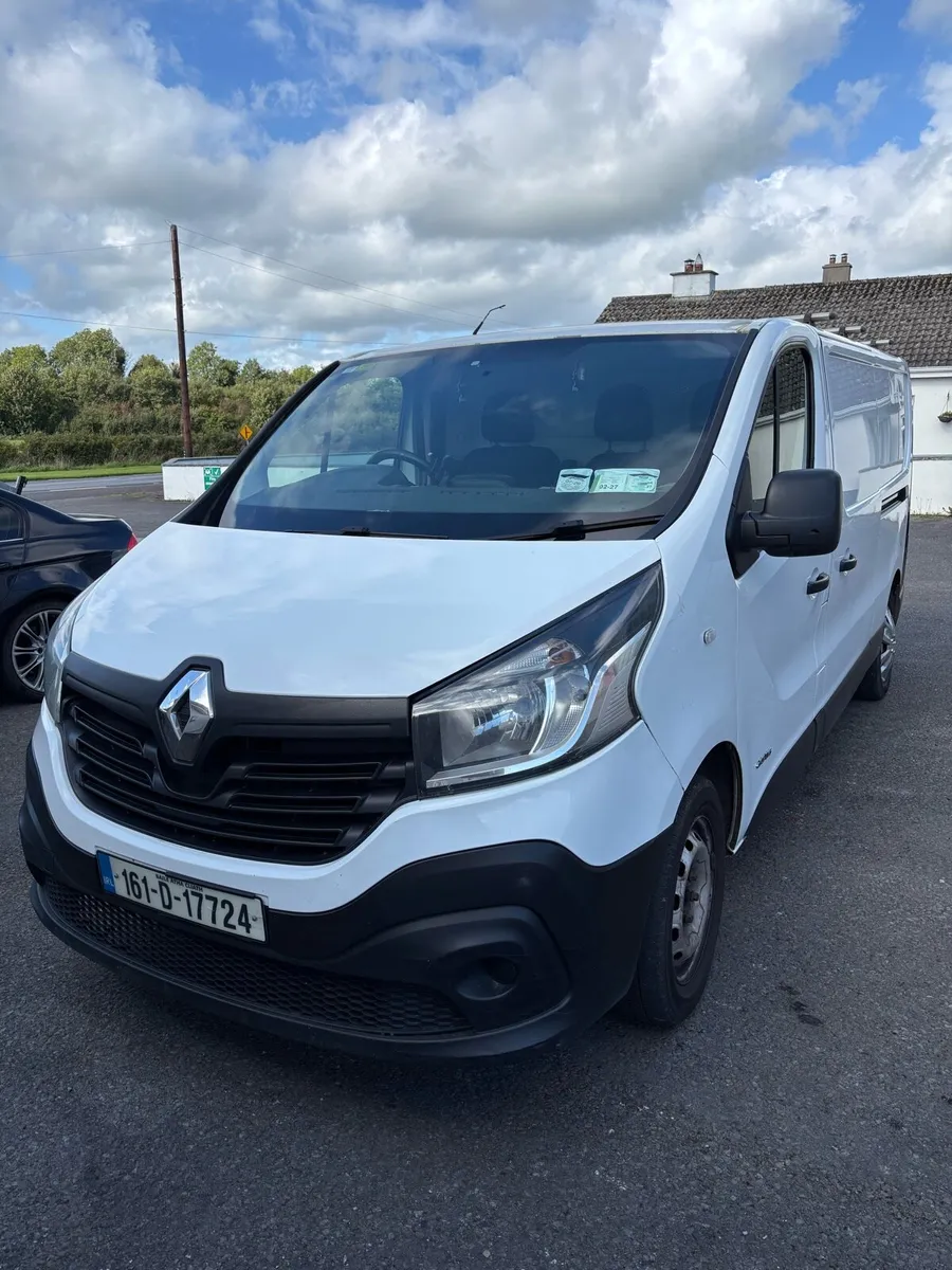 2016 Renault Trafic Van - Image 2