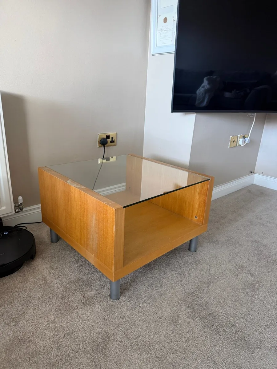 2 Wood & glass side tables - Image 1