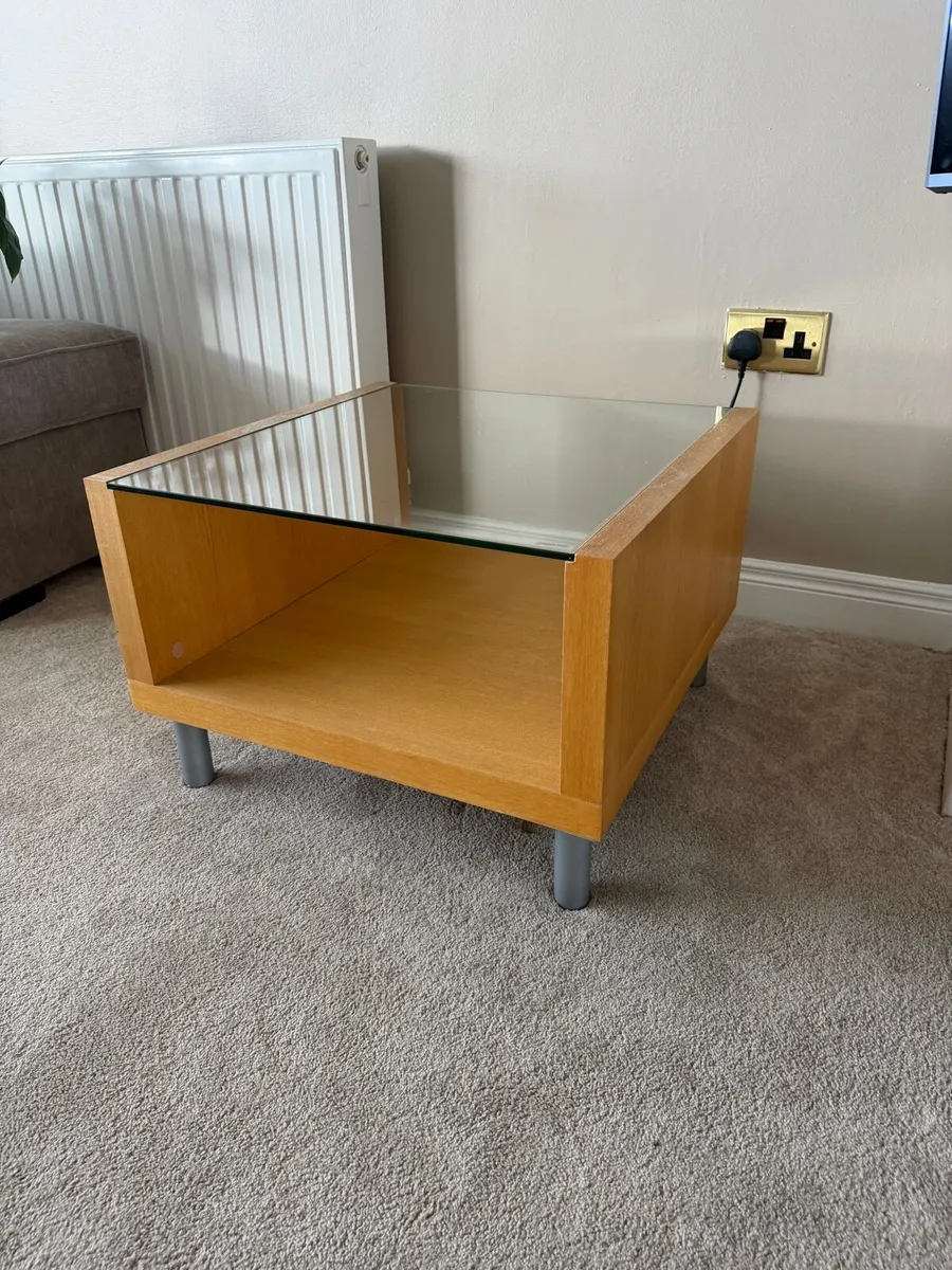 2 Wood & glass side tables - Image 3