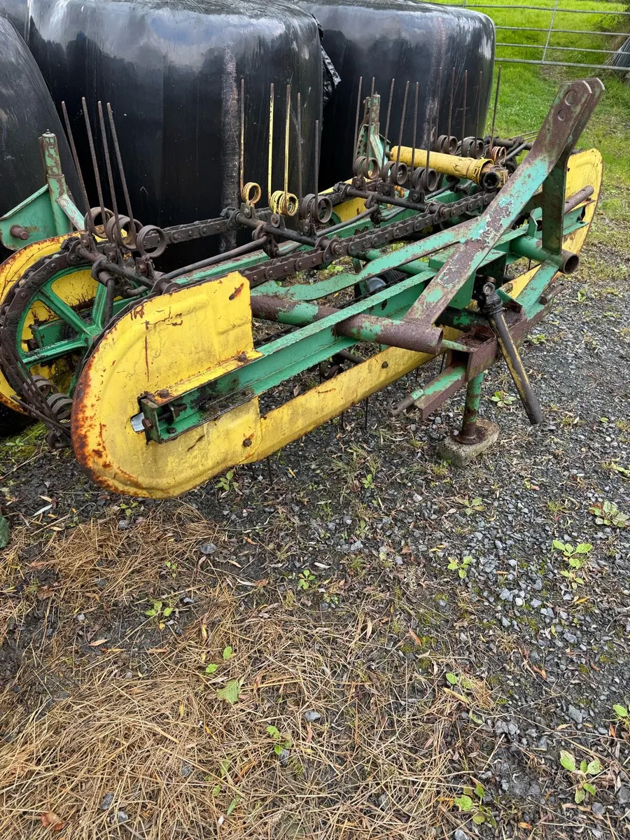 Hay/Grass Turner - Image 1