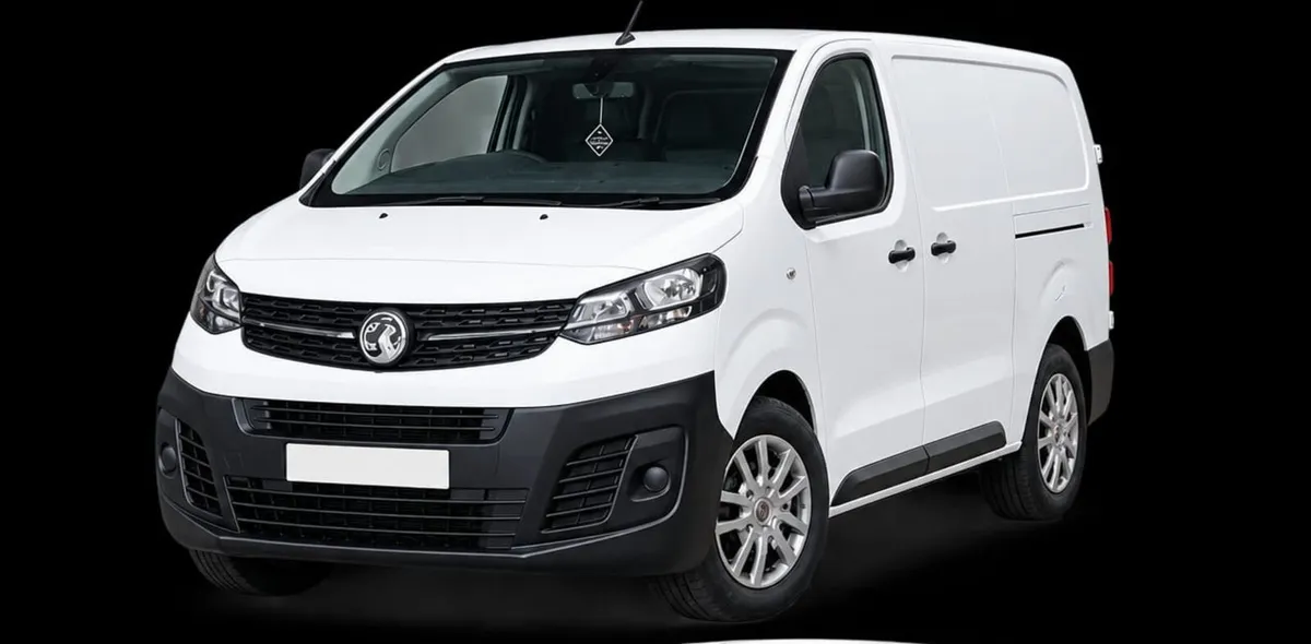 2021 Vauxhall vivaro breaking - Image 1