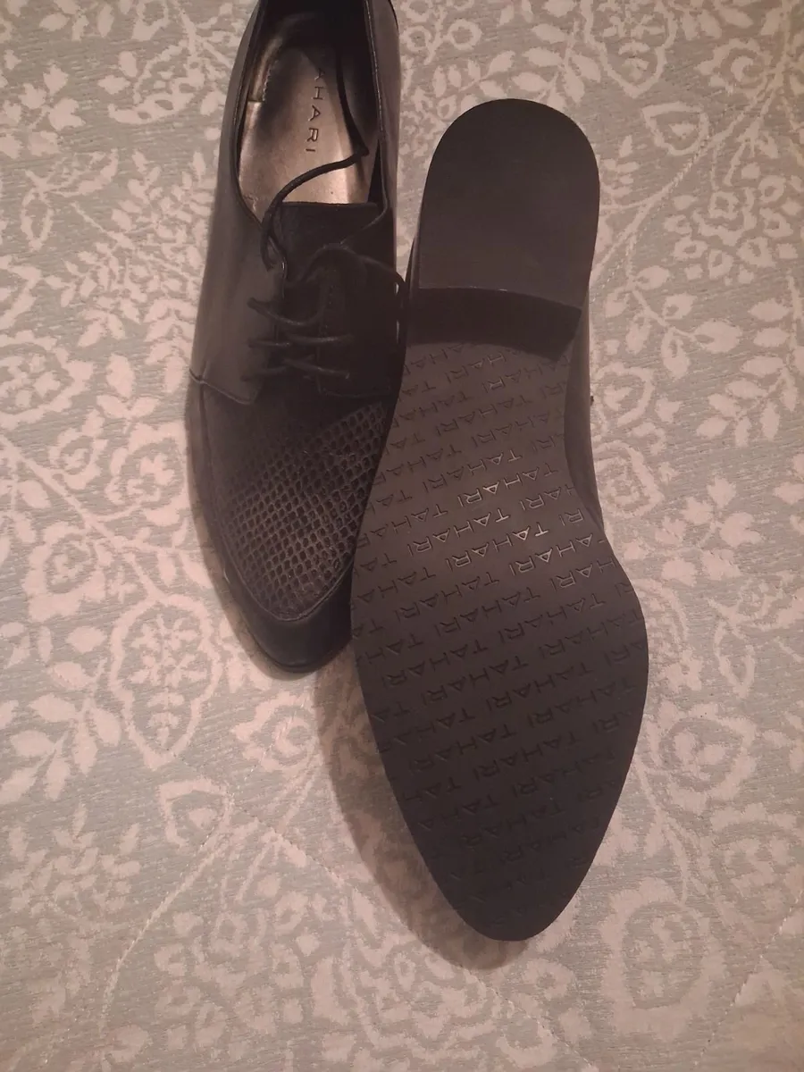 Elie Tahari Shoes - Image 3
