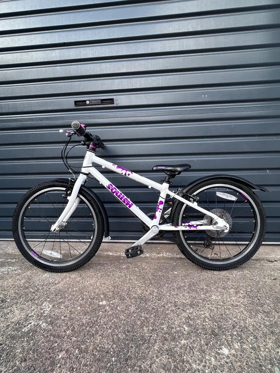 Squish girls bike-purple/white-7 speed - Image 1