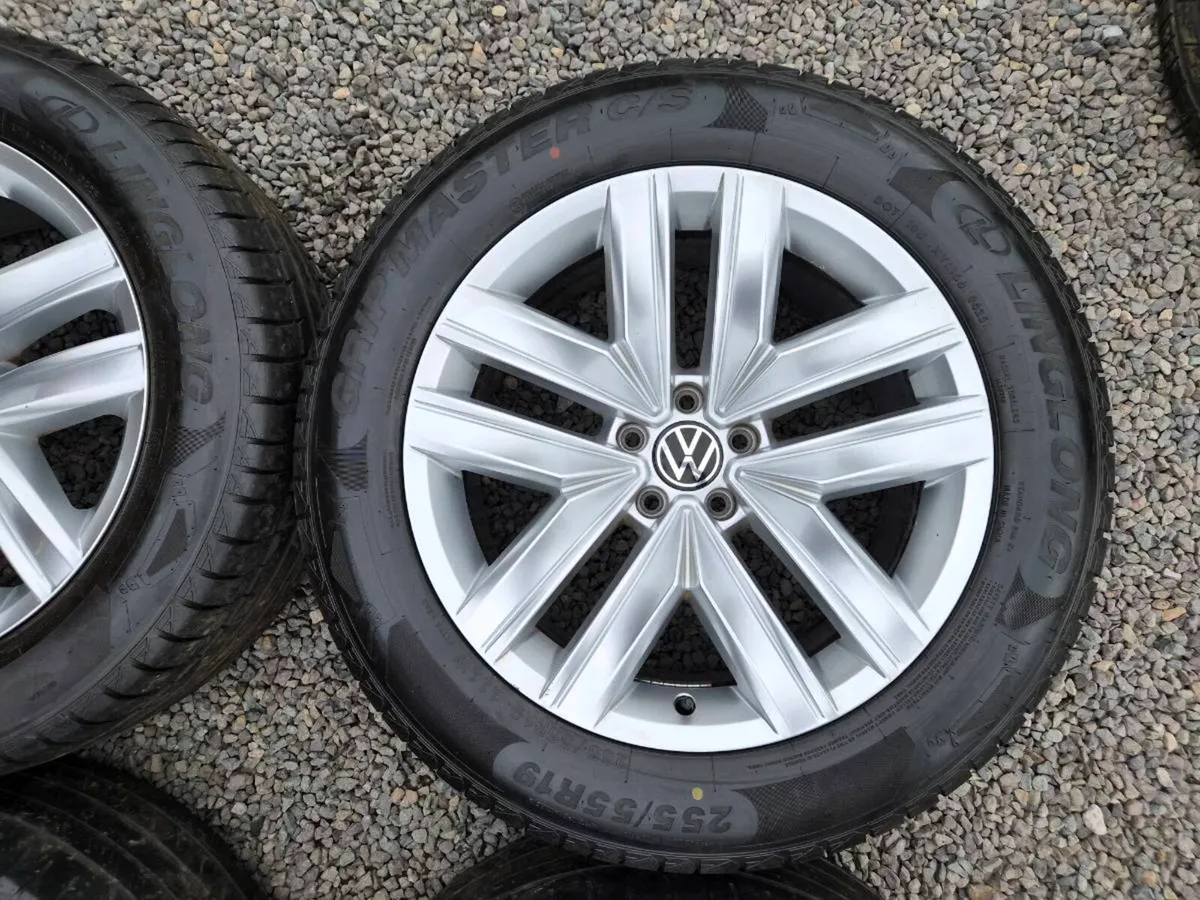 VW Touareg 19" Alloys - Image 4