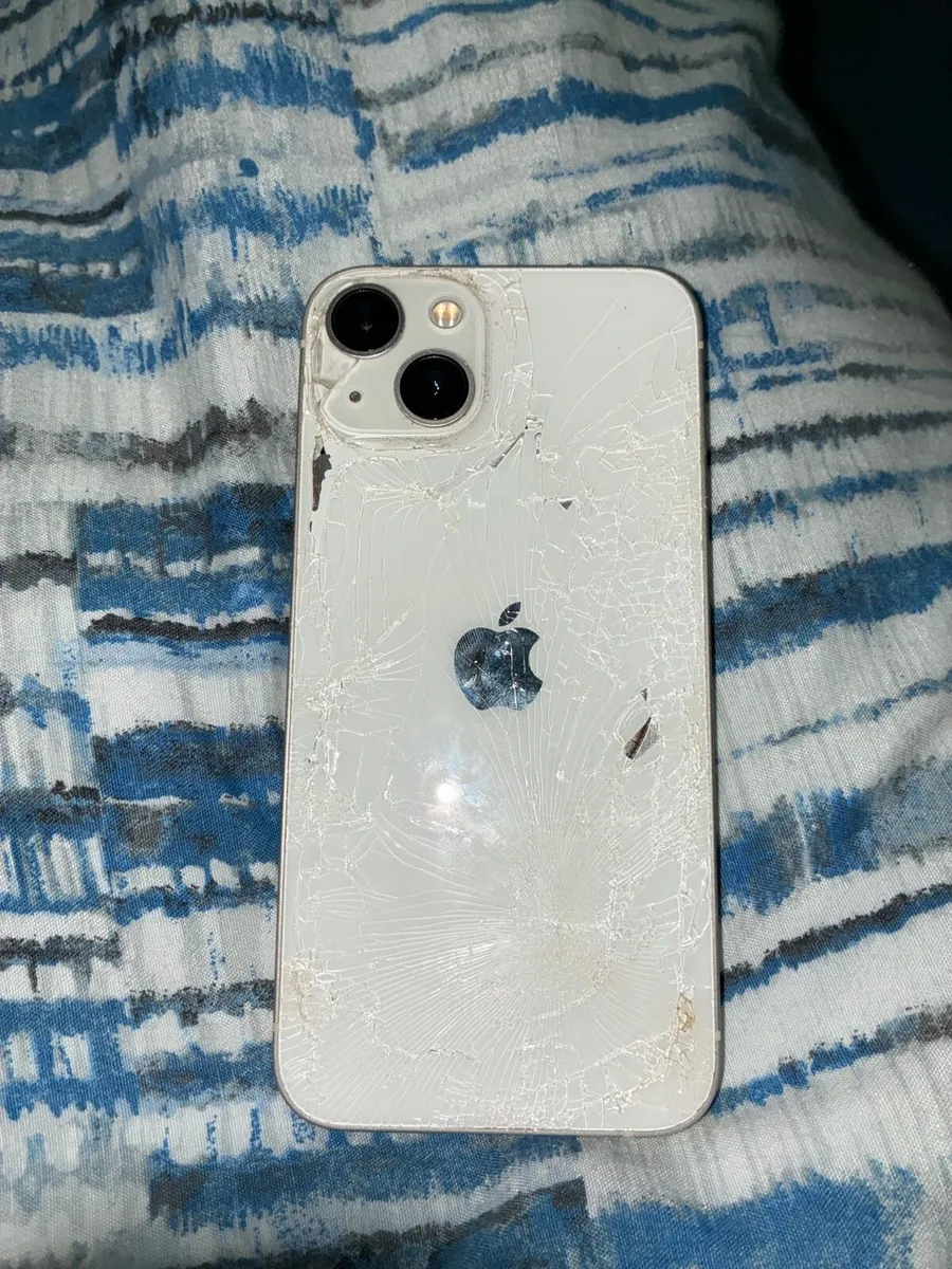 iphone 13 - Image 1
