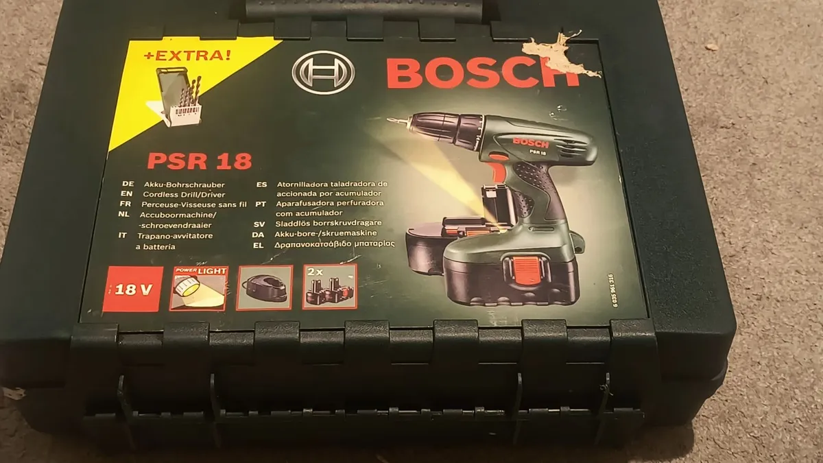 BOSCH 1.5Ah Cordless Combi Drill - 18V - Image 1