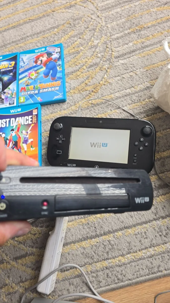 Nintendo Wii U Console & Games - Image 1
