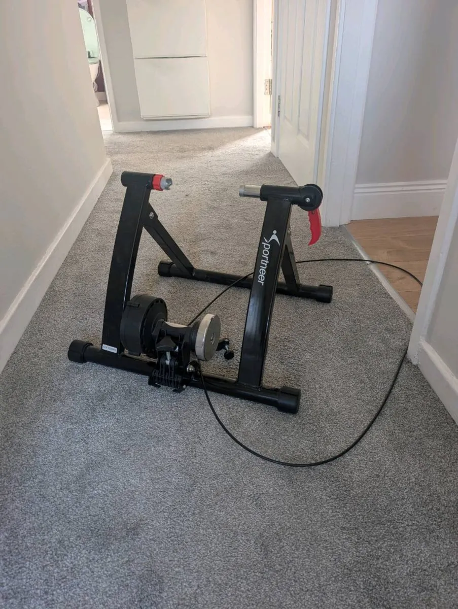 Bicycle roller trainer - Image 1
