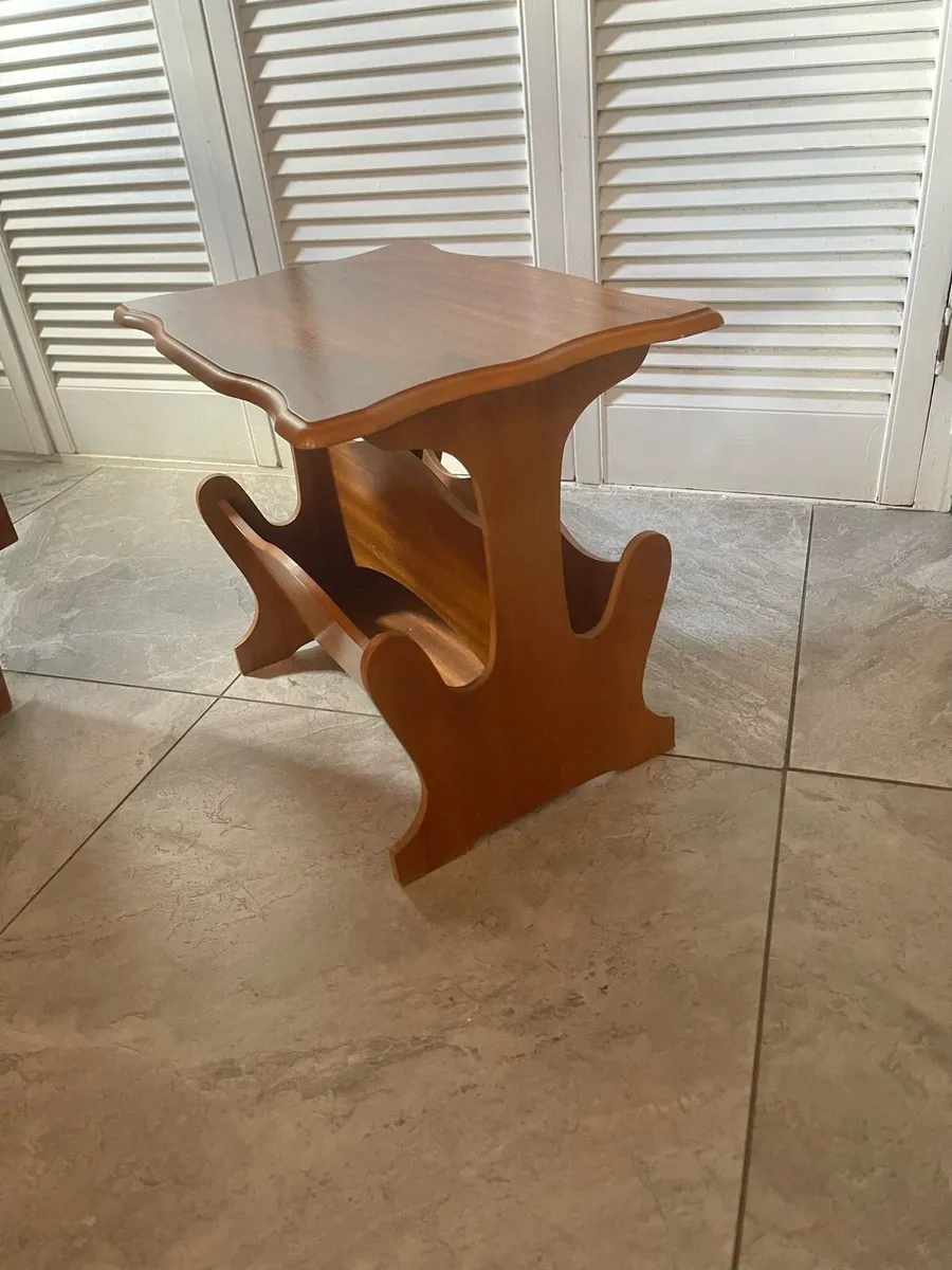 Mid century magazine rack - Image 1
