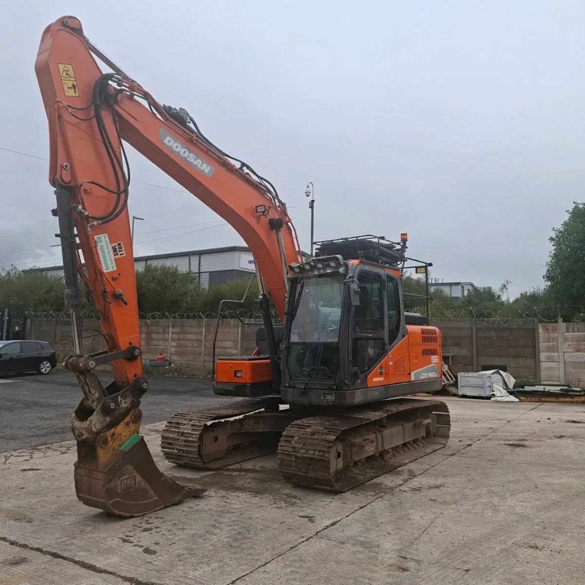 Doosan DX140LC-5 - Image 3