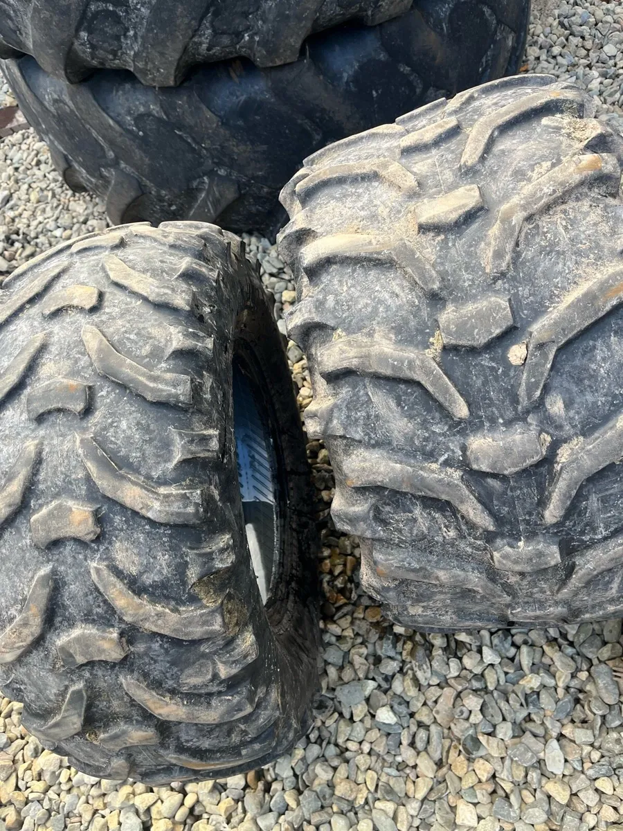 Quad tyres - Image 1