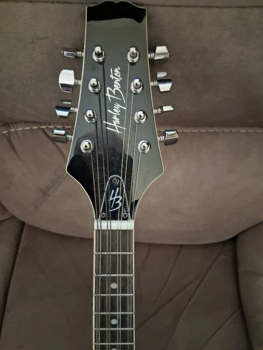 Mandolin. - Image 2