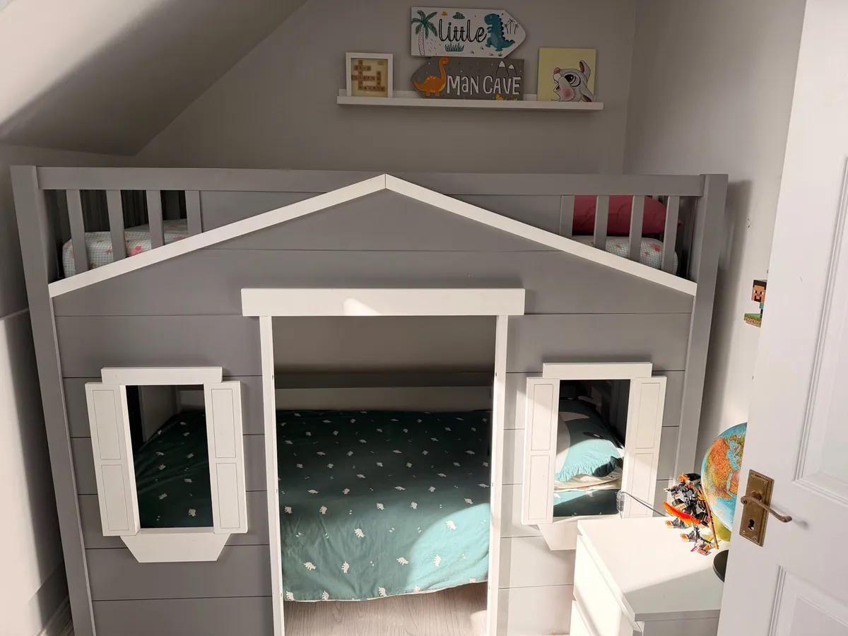 Playhouse Bunk Bed / Loft Bed - Image 1