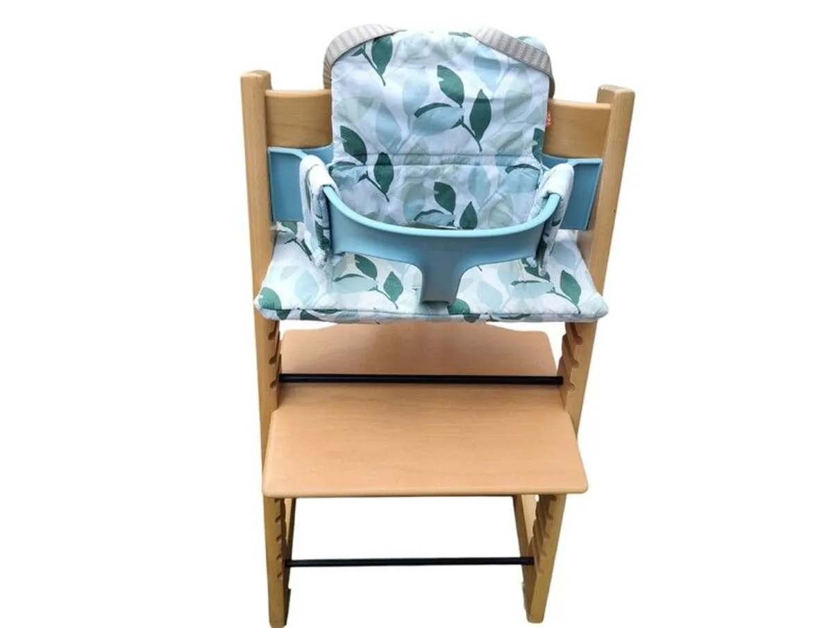 Two Stokke Tripp Trapp Chairs - Image 3