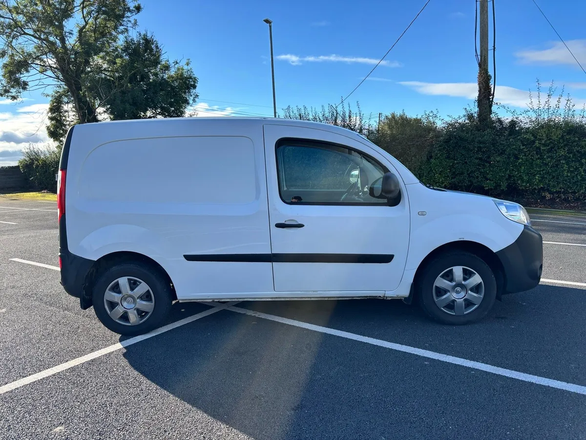 2017 Renault Kangoo - Image 2