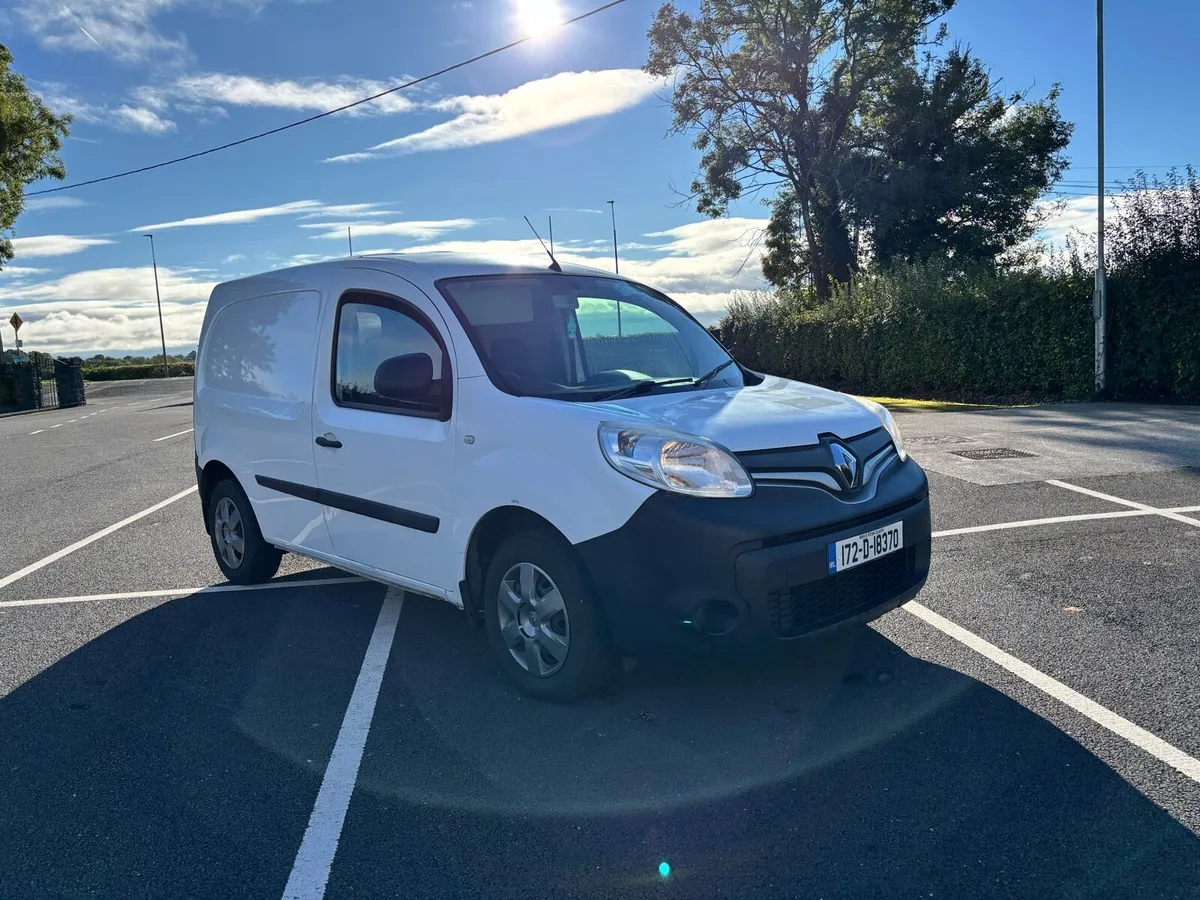 2017 Renault Kangoo - Image 1