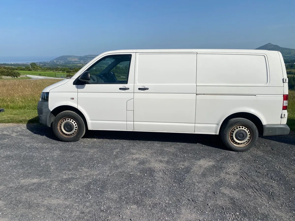 Volkswagen Transporter Van - Image 1