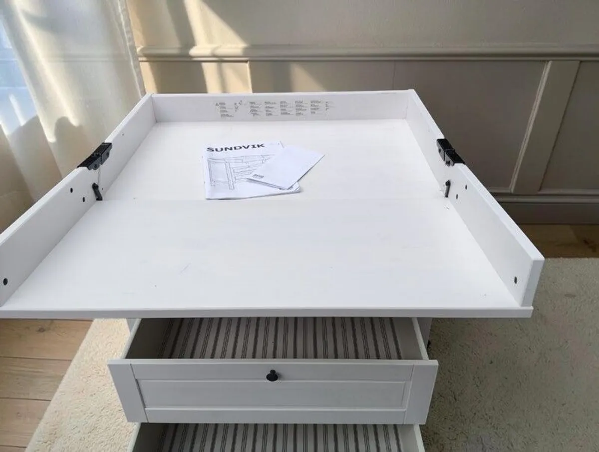 Beautiful IKEA SUNDVIK Changing Table and Chest of Drawers. Excellent Condition - Image 2