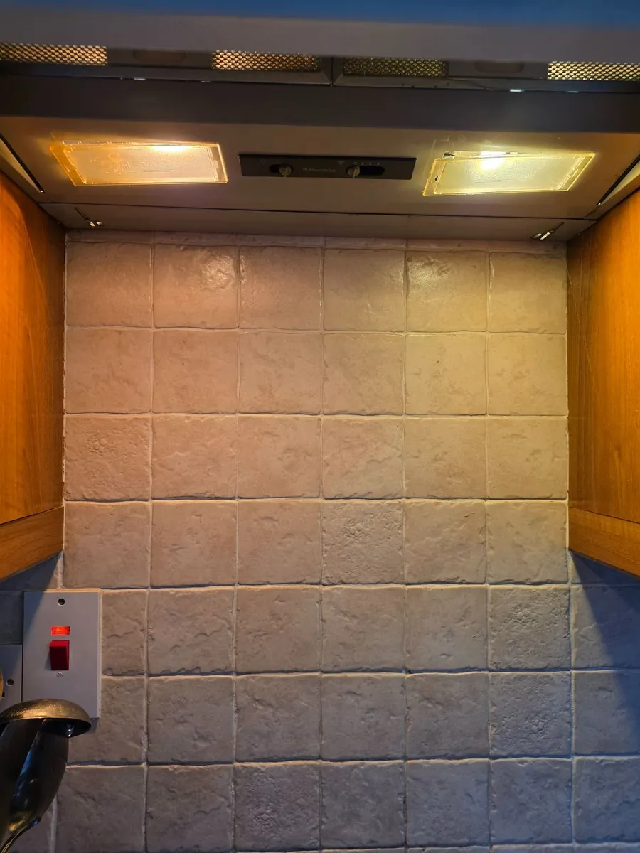 Kitchen - Image 3