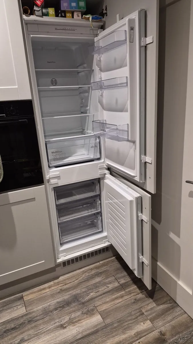 Fridge freezer - Image 1