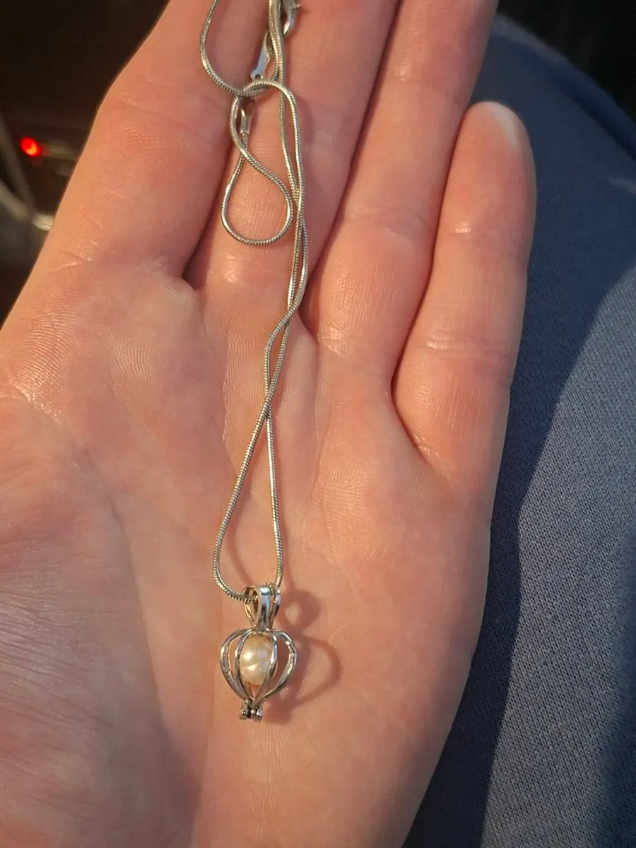 18k White Gold Plated Heart-cage Pearl Pendant - Image 4