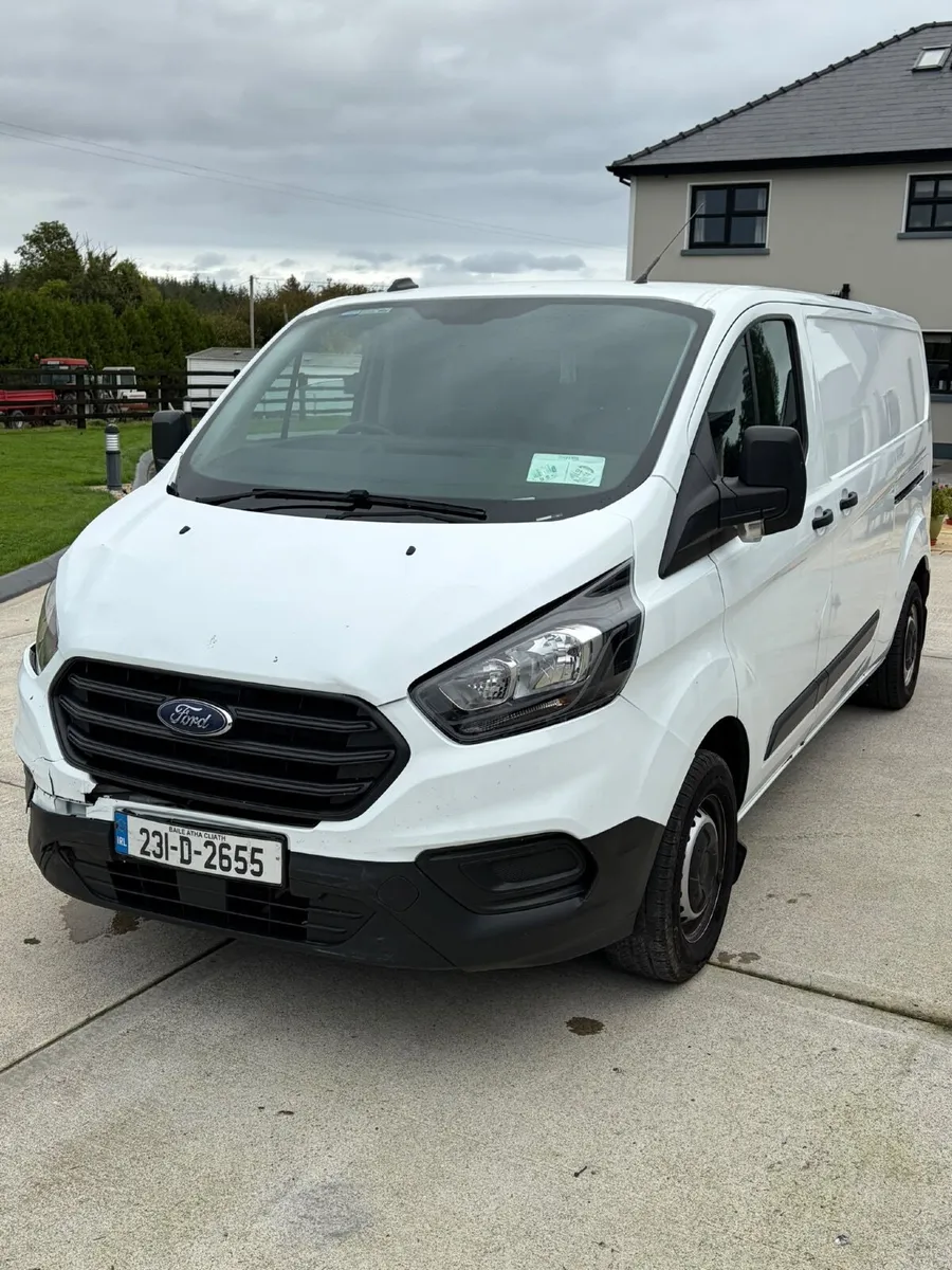 Ford Transit Custom 2023 - Image 1