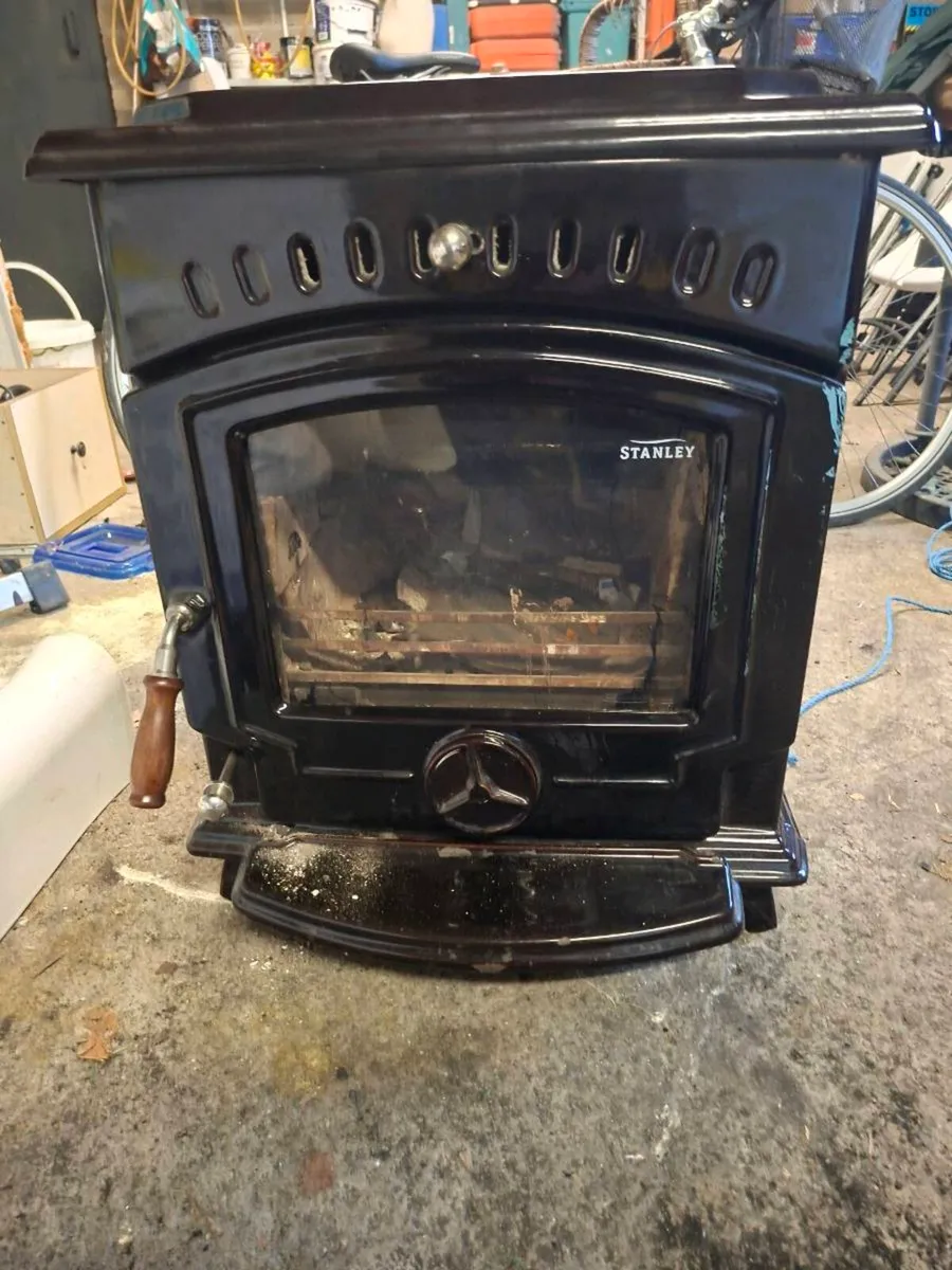 Stove - Image 1