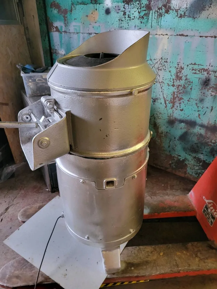 Potato Peeler CRYPTO PeerLess C28 - Image 1