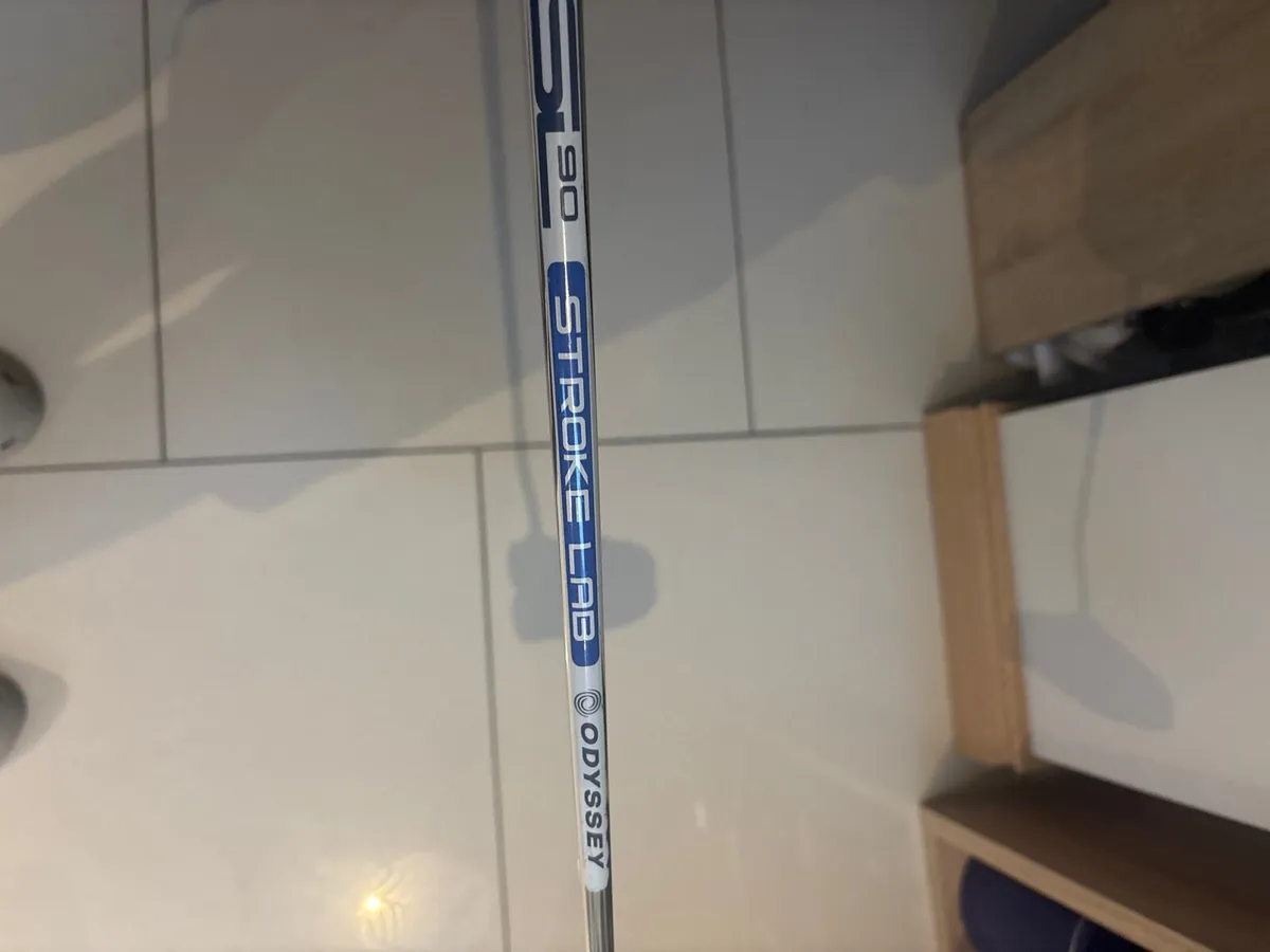 Odyssey Ai-ONE Jailbird Mini Putter - Image 4