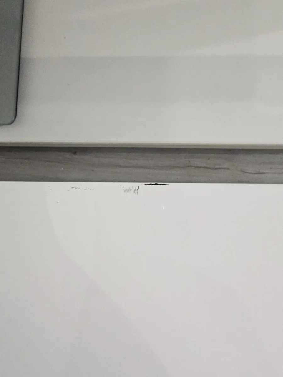 TV stand - Image 3