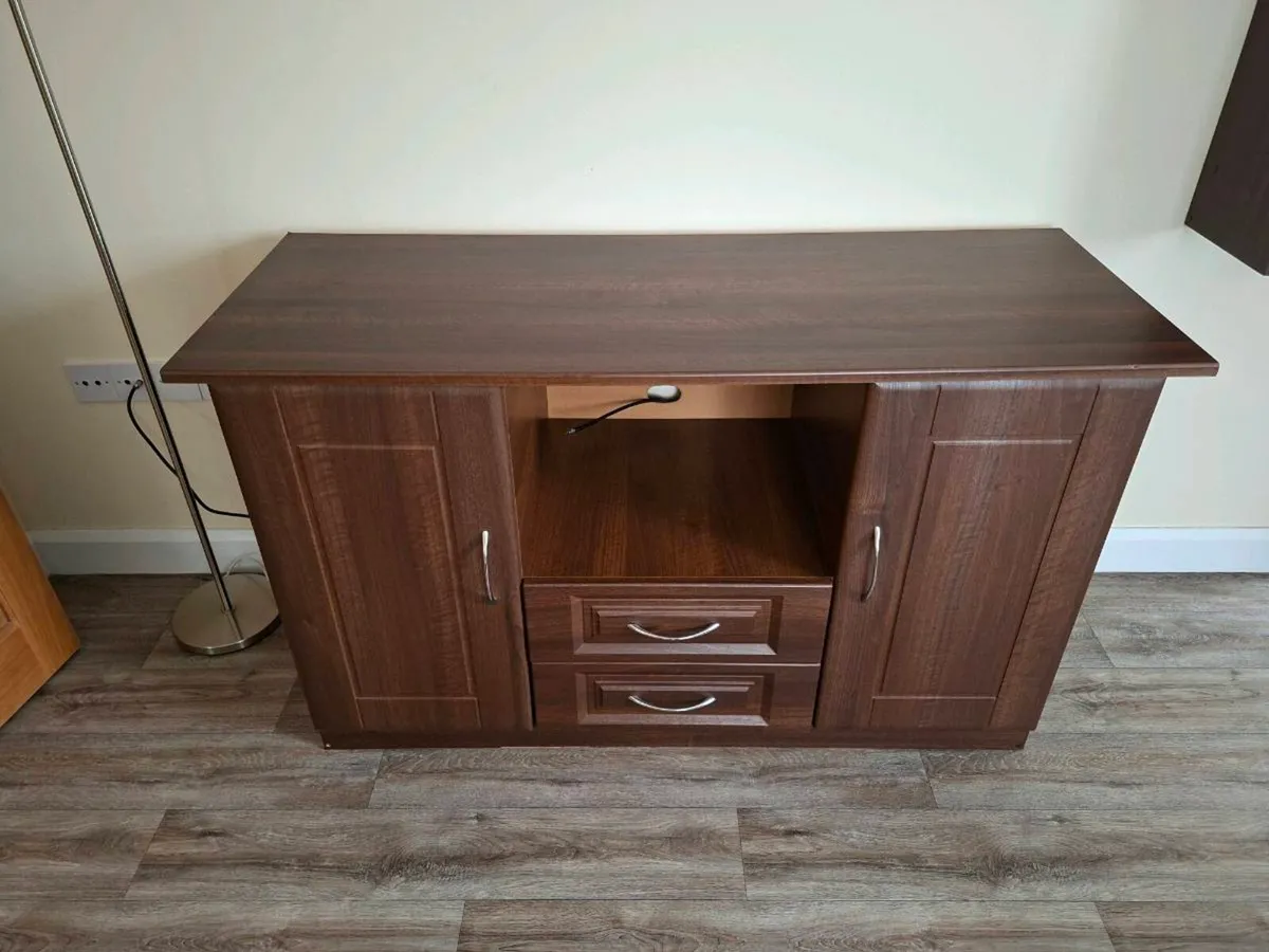 TV unit - Image 2