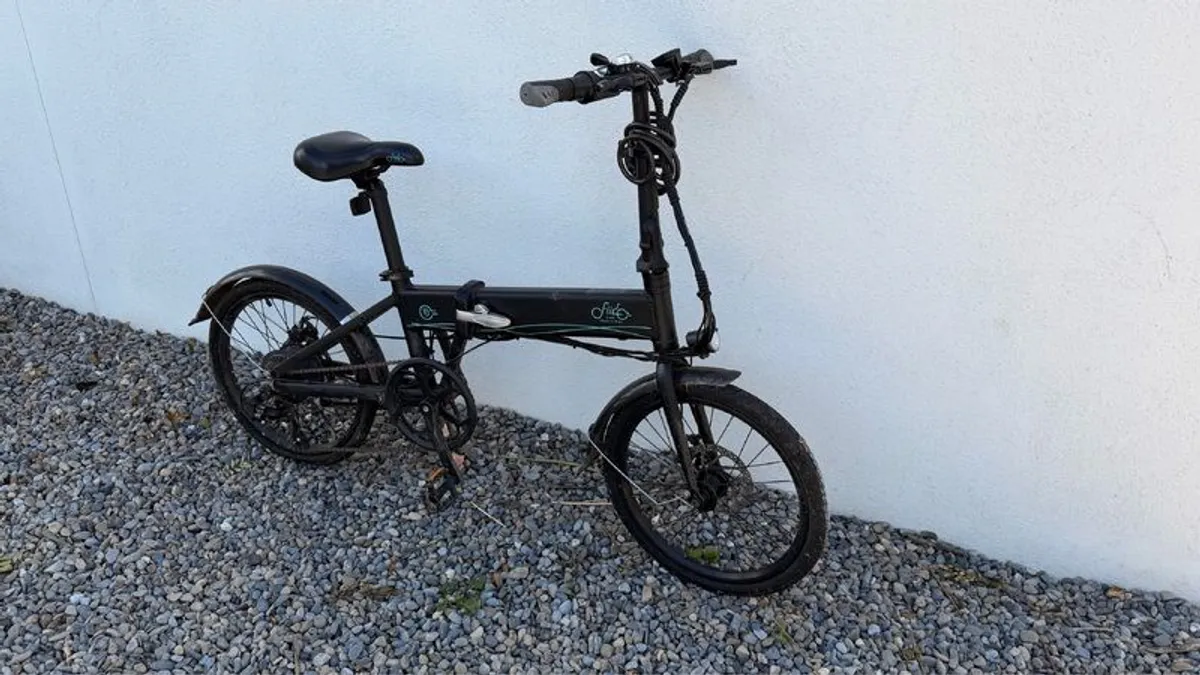 Fido D4S folding e-bike - Image 1