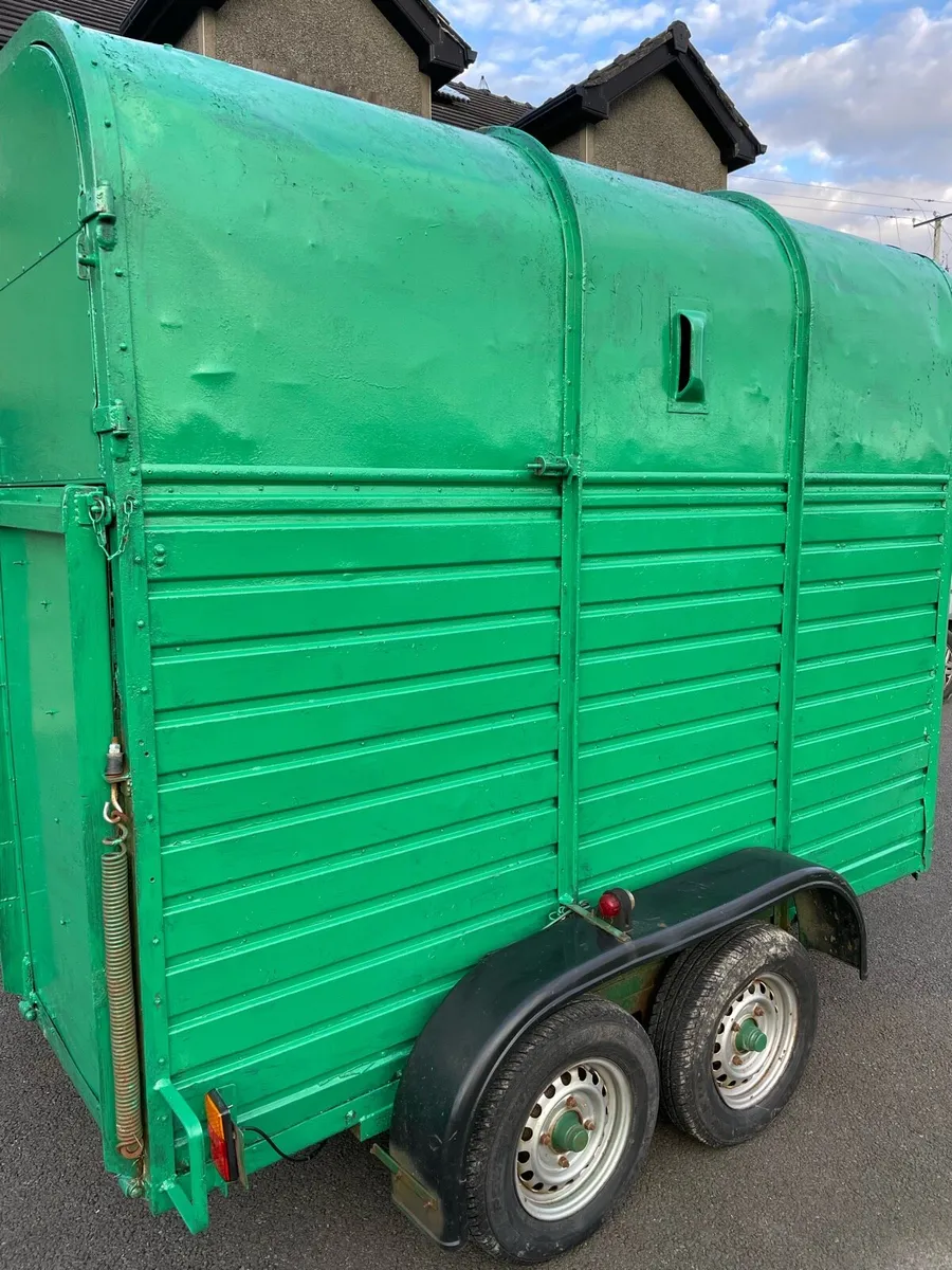 Horse Trailer / Livestock Trailer - Image 3