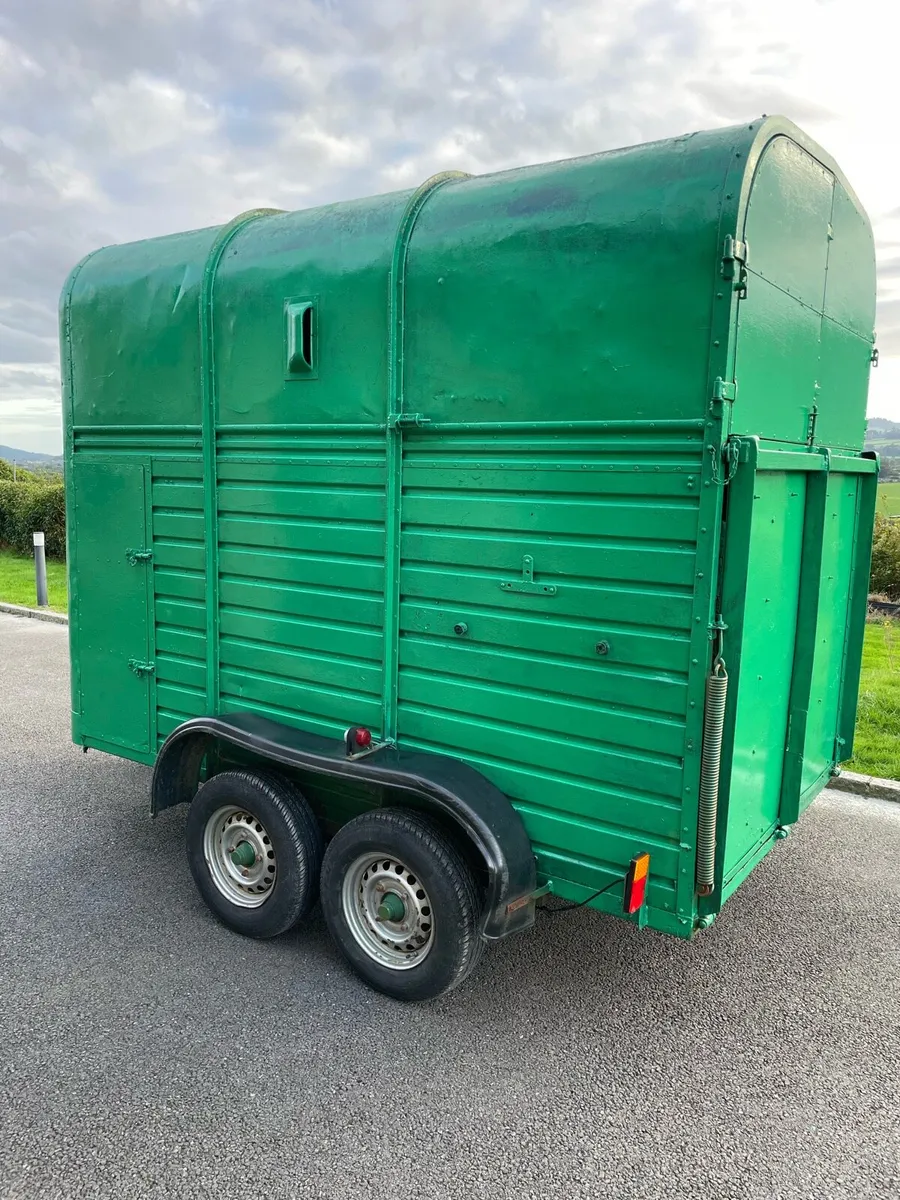 Horse Trailer / Livestock Trailer - Image 1