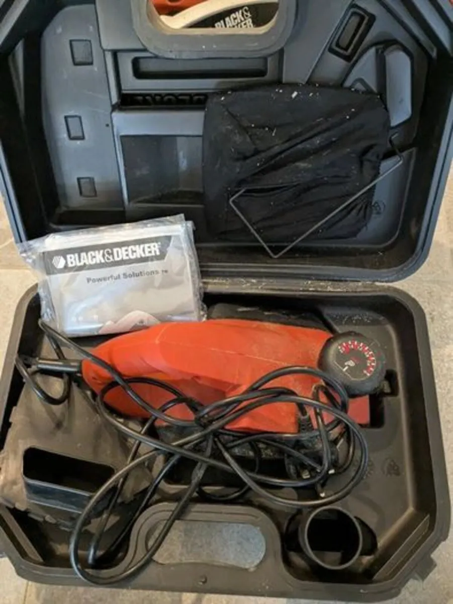 Black & Decker KS64 Circular Saw + KW712 Planer - Image 1