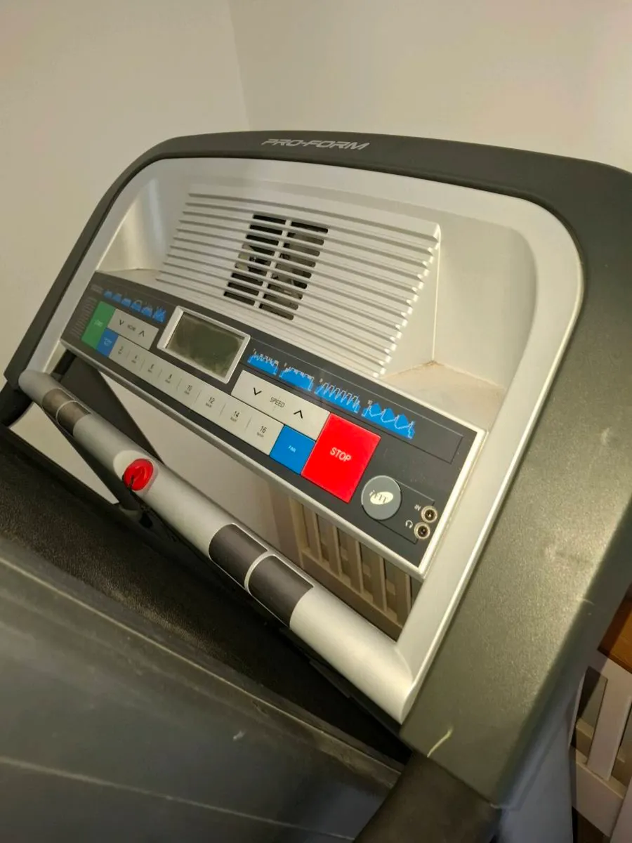 Tread mill - Image 2