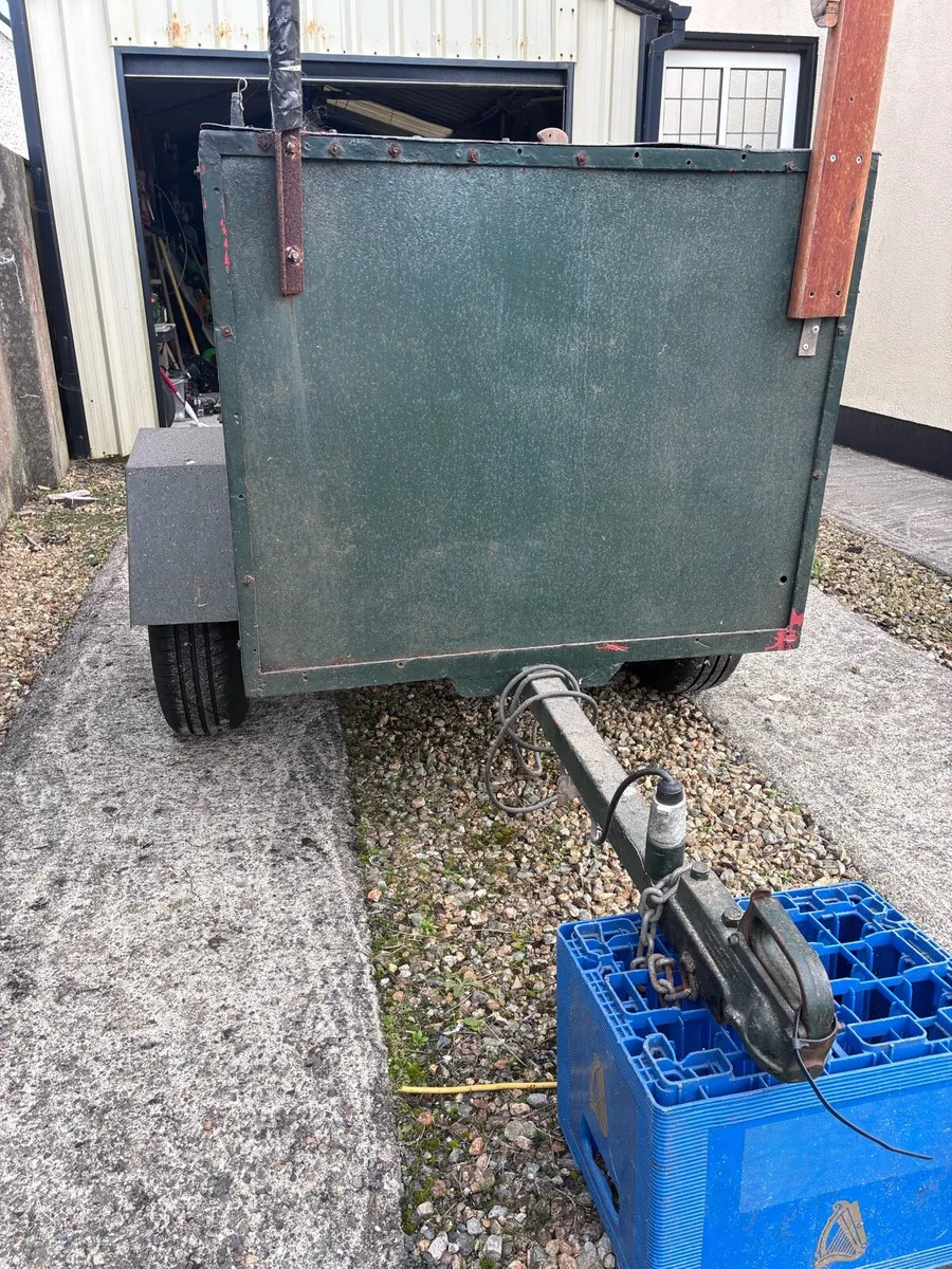 Dog Trailer - Image 3