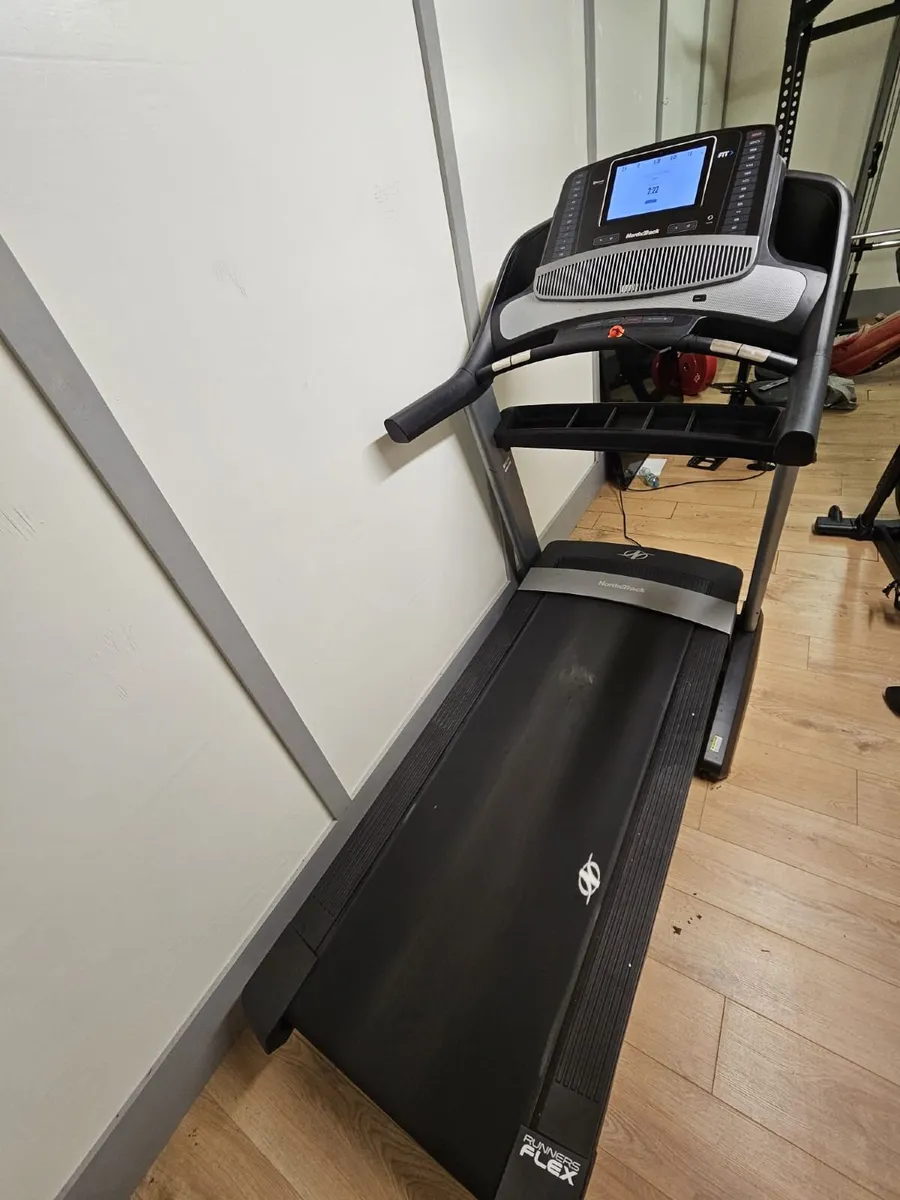NordicTrack Commercial 1750 – Premium Treadmill - Image 2