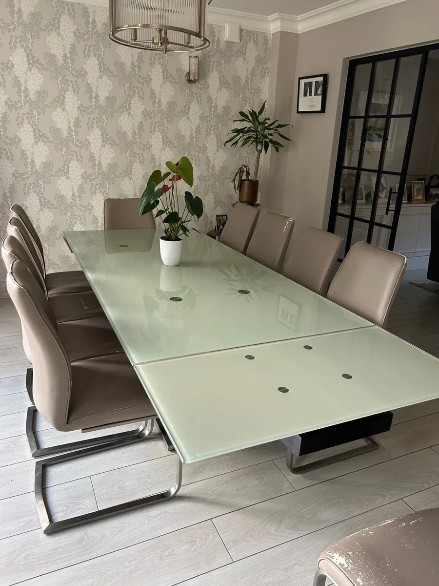 Dining Table - Image 2