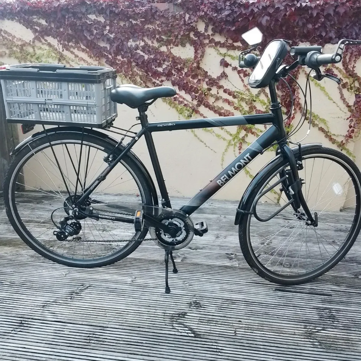 Apollo Belmont Hybrid Men's Bike - Image 1