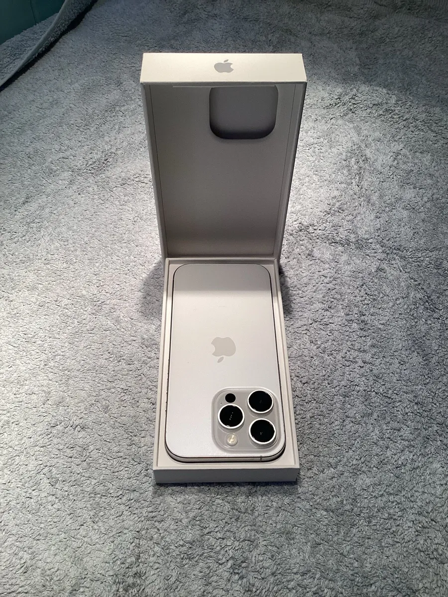 iPhone 16 Pro 512GB White Titanium Unlocked eSIM - Image 4