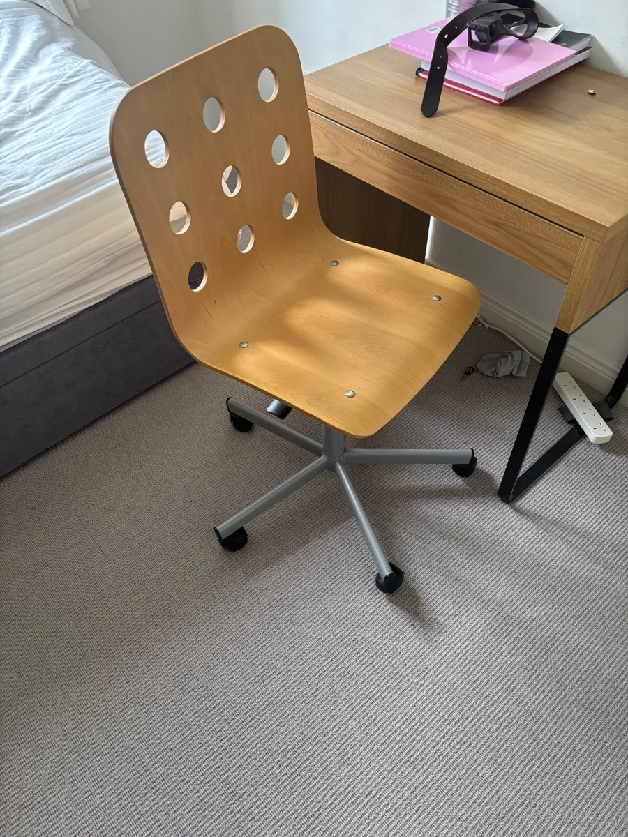 Office chair - Image 2