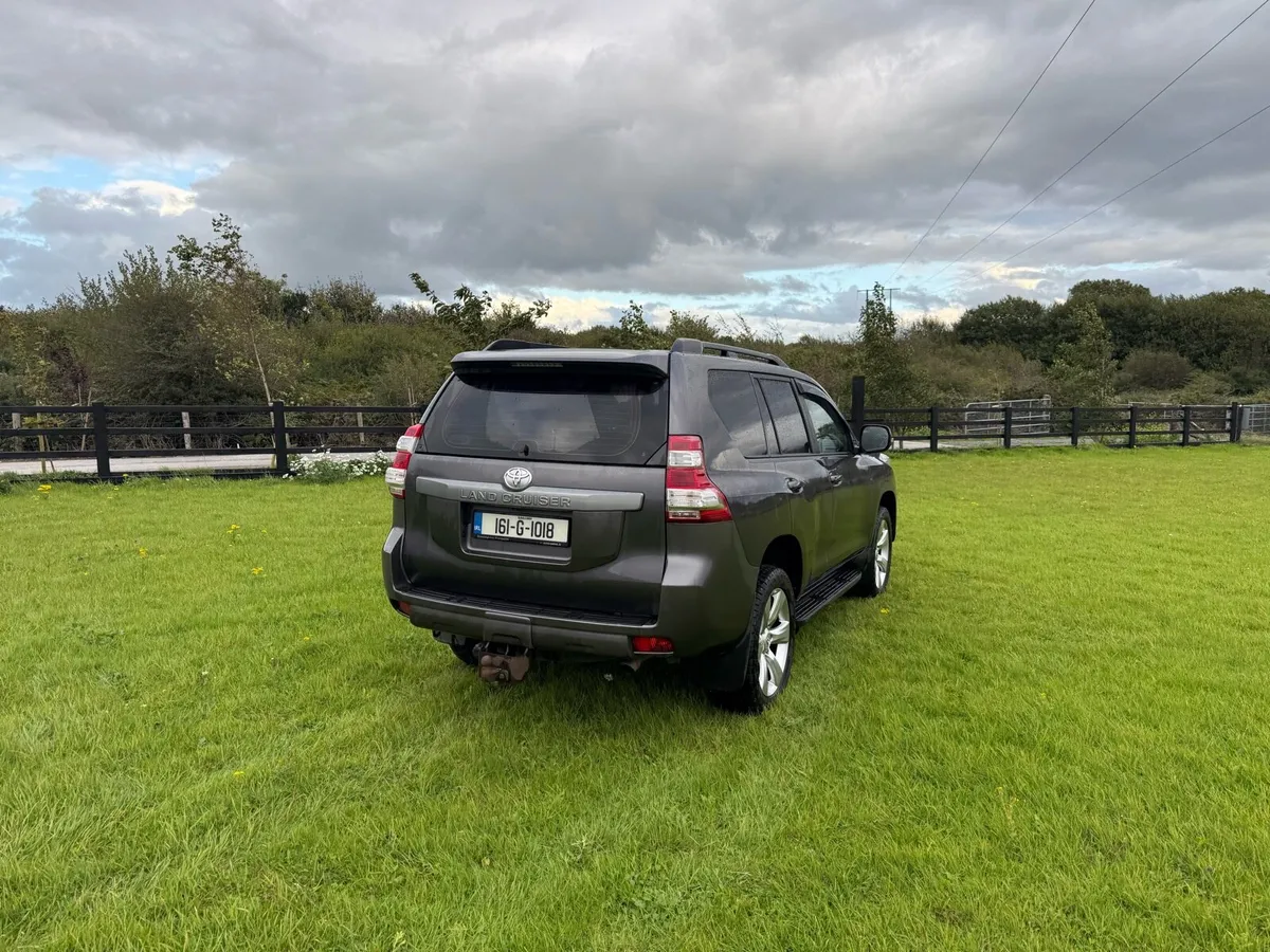 Toyota Landcruiser - Image 2