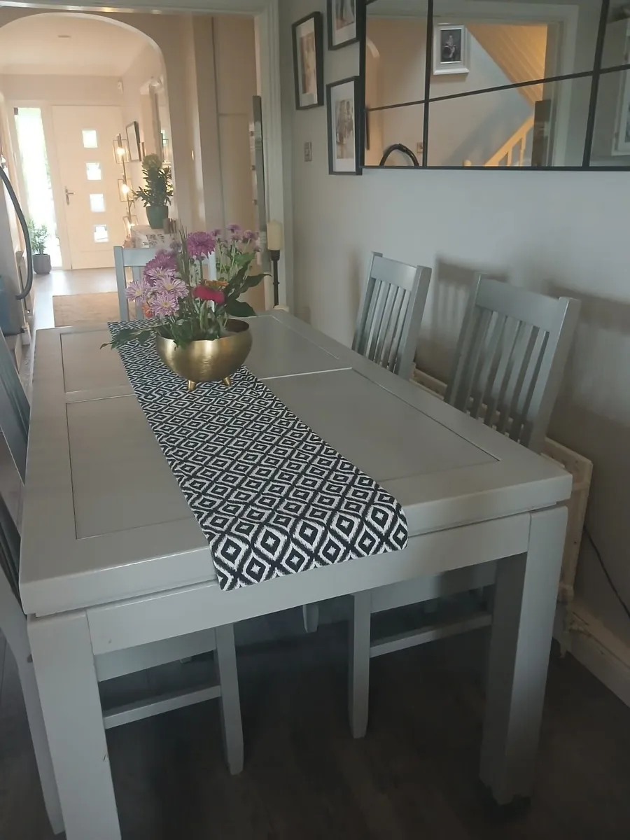 Household  Furniture - Image 4