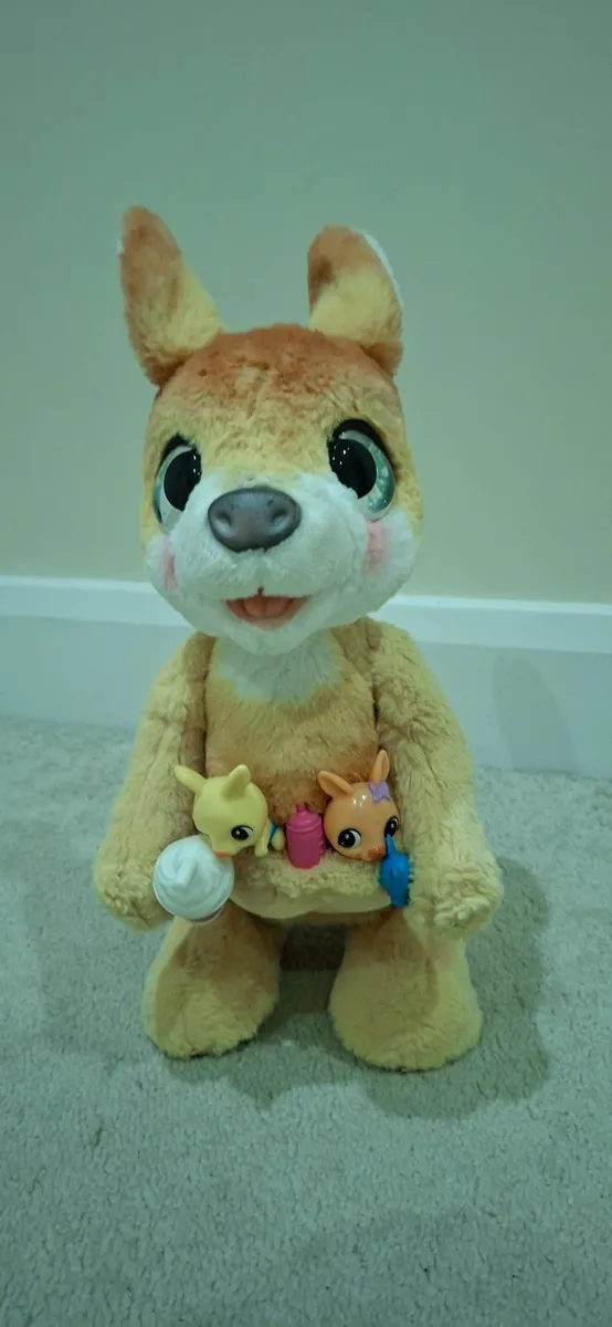 FurReal Friend Mama Josie Kangaroo Interactive Pet - Image 1