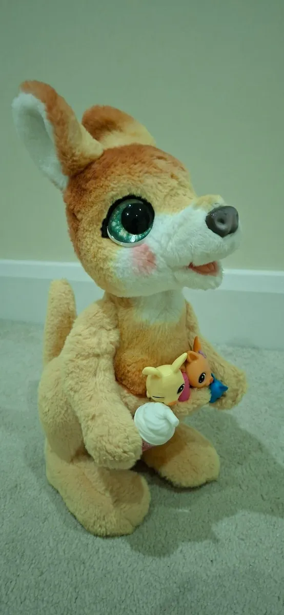 FurReal Friend Mama Josie Kangaroo Interactive Pet - Image 2